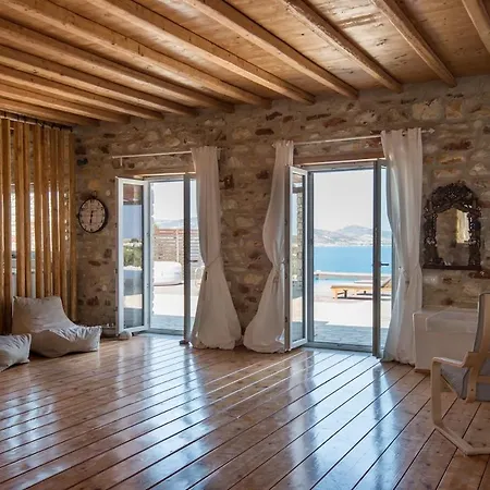 Cornelia Villa