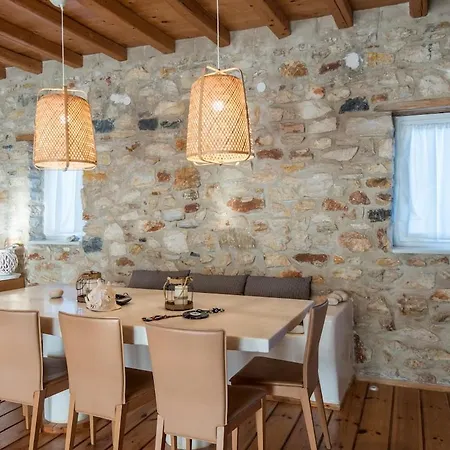 Βίλα Cornelia Αλυκή