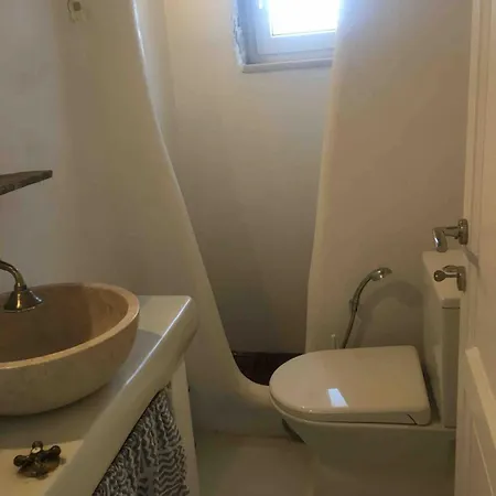 Villa Cornelia Alikí